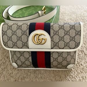 ⭐️NWT⭐️GUCCI  OPHIDIA BELT BAG White and Navy Belt Bag with Red Stripe